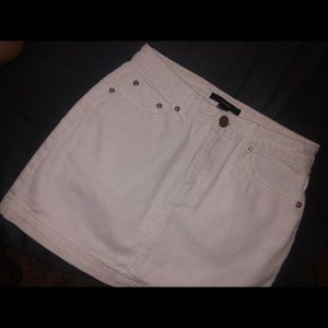 Forever 21 white skirt